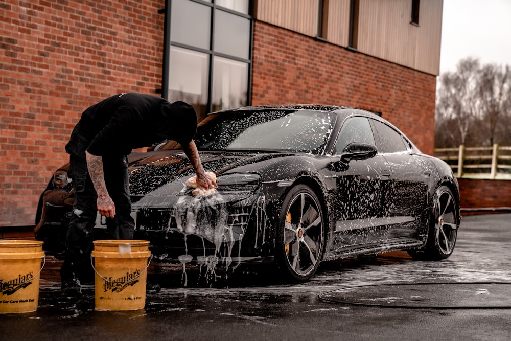 專業手工洗車